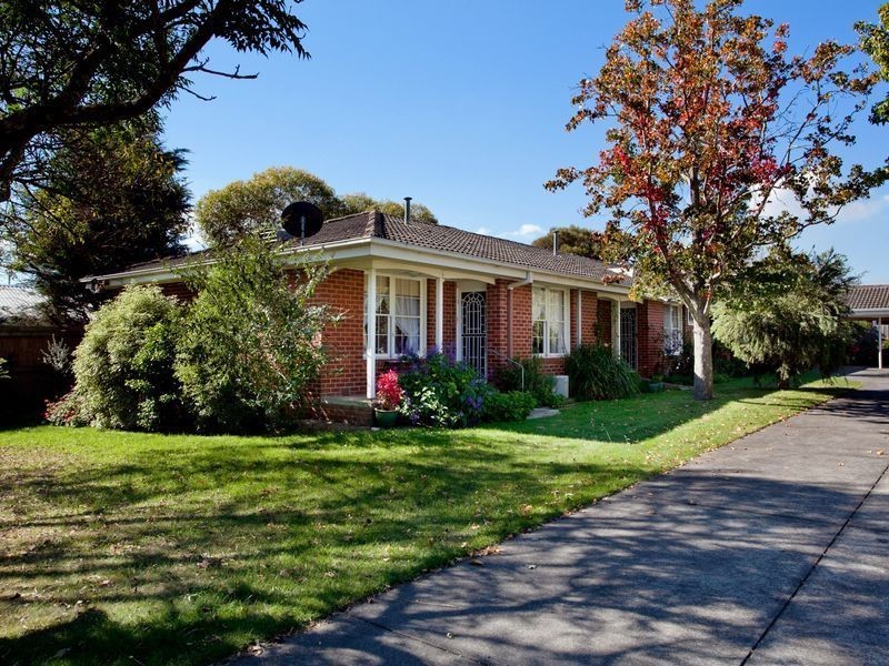 1/121 Mt Eliza Way, Mount Eliza VIC 3930