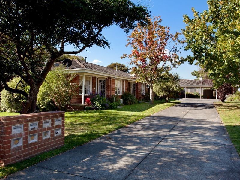 1/121 Mt Eliza Way, Mount Eliza VIC 3930