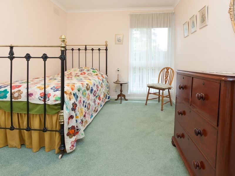 2/23 Kardella Lane, Mount Eliza VIC 3930