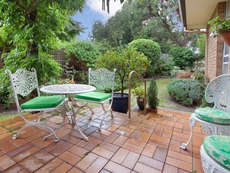 2/23 Kardella Lane, Mount Eliza VIC 3930