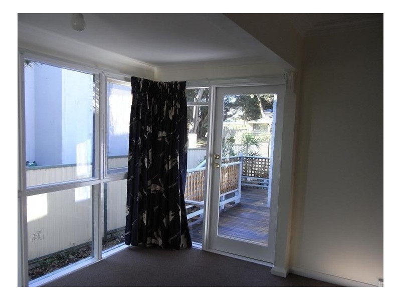 62 Wimbledon Avenue, Mount Eliza VIC 3930