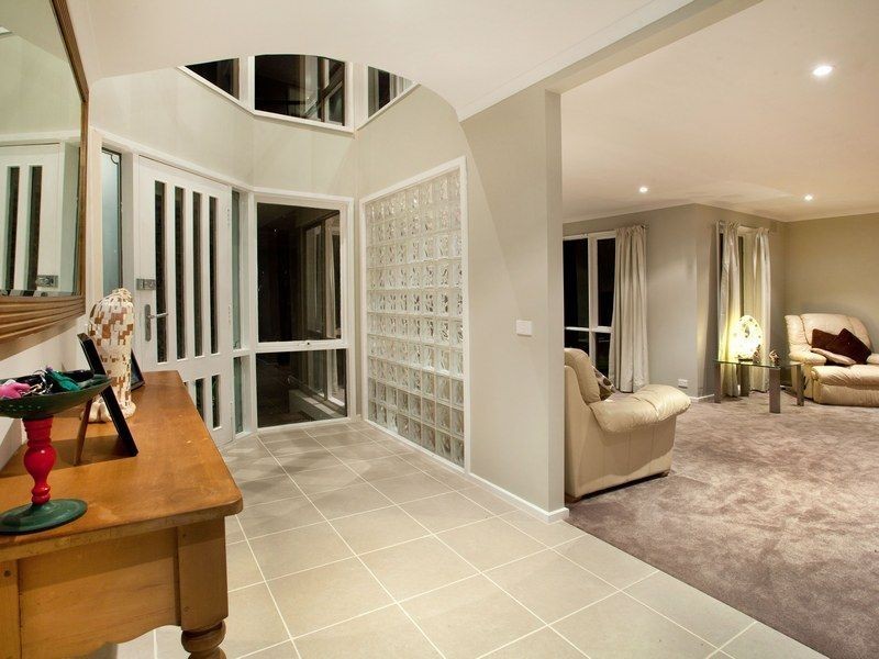 141 Wooralla Drive, Mount Eliza VIC 3930