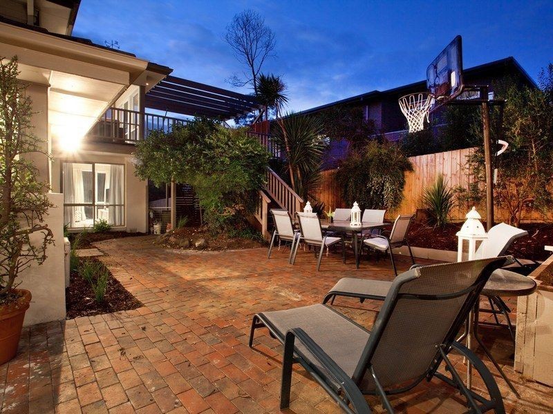 141 Wooralla Drive, Mount Eliza VIC 3930