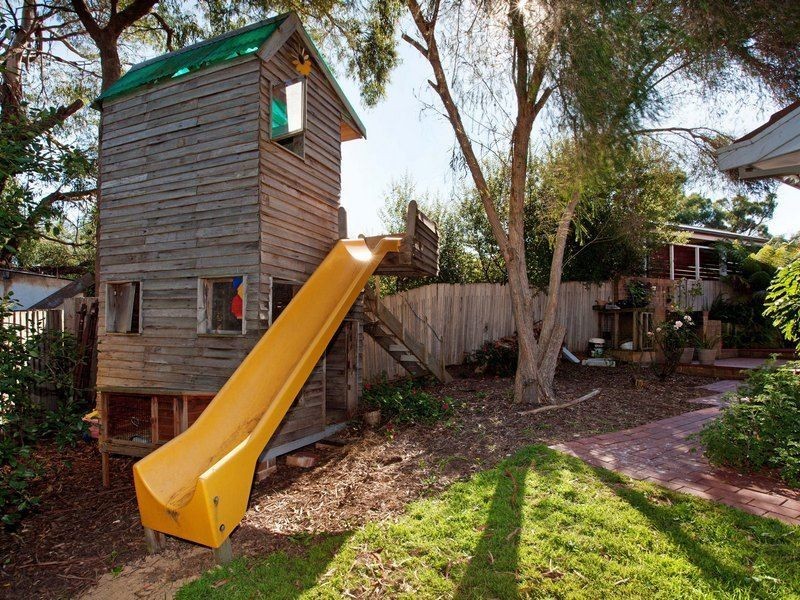 74 Autumn Crescent, Mount Eliza VIC 3930