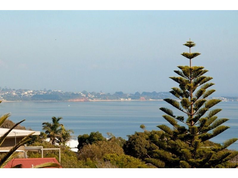 28 Kunyung Road, Mount Eliza VIC 3930