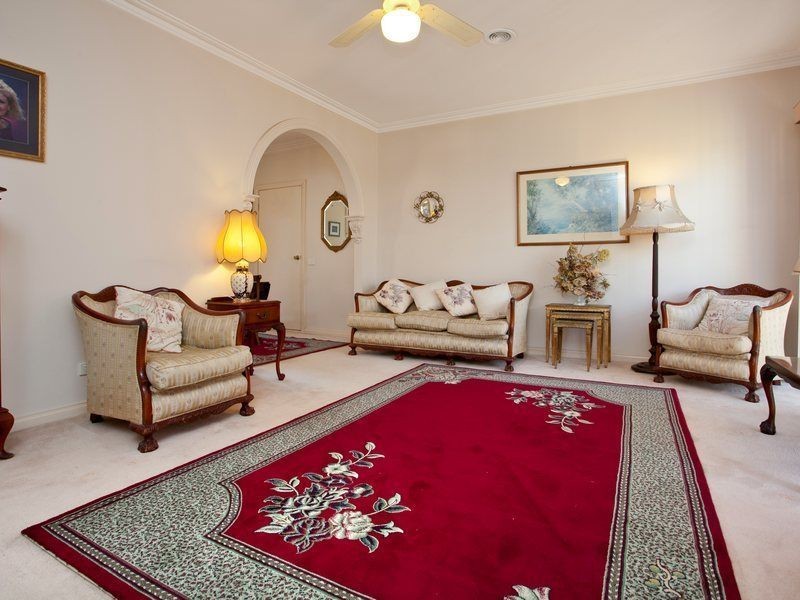 2/12 Seymour Avenue, Mount Eliza VIC 3930