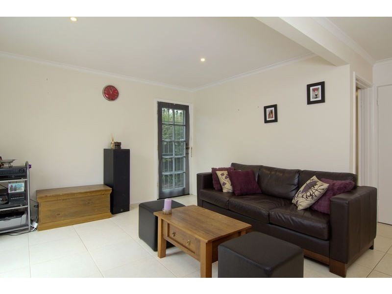 1/2 Radley Street, Mornington VIC 3931