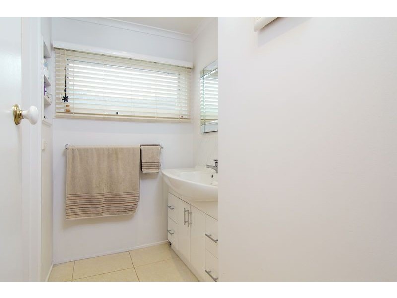 1/2 Radley Street, Mornington VIC 3931