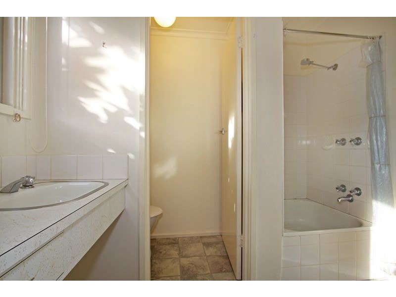 6/1 Betty Avenue, Mount Eliza VIC 3930