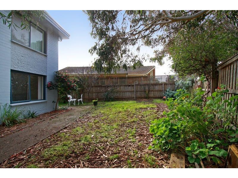 6/1 Betty Avenue, Mount Eliza VIC 3930