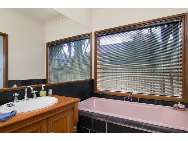 35 Venice Street, Mornington VIC 3931