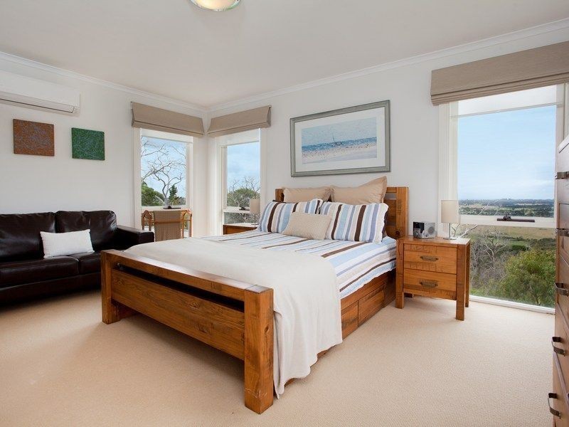 37 Two Bays Road, Mount Eliza VIC 3930