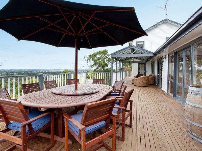 37 Two Bays Road, Mount Eliza VIC 3930