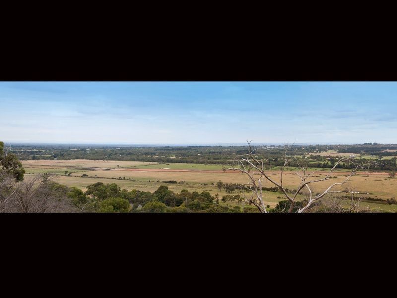 37 Two Bays Road, Mount Eliza VIC 3930