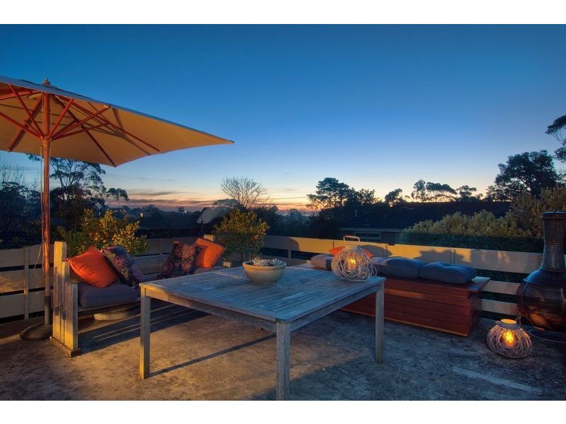 4 Rutland Avenue, Mount Eliza VIC 3930