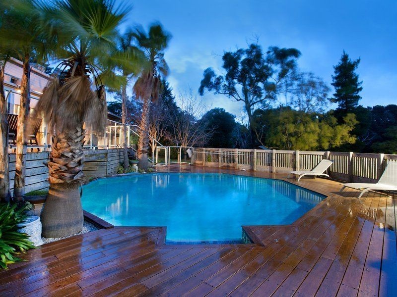 13 Brian Court, Mount Eliza VIC 3930