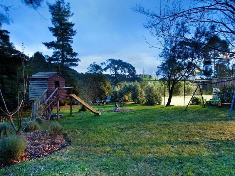 13 Brian Court, Mount Eliza VIC 3930