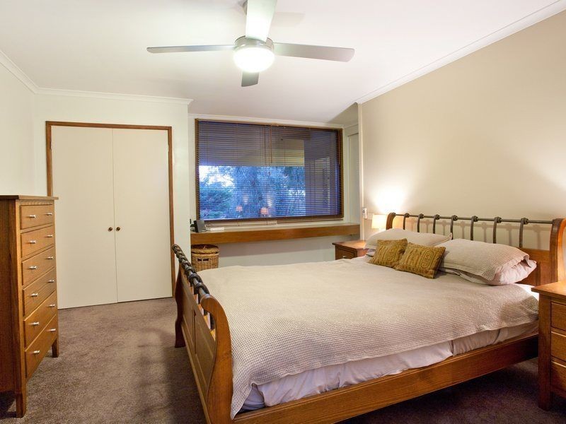 31 Quinns Parade, Mount Eliza VIC 3930