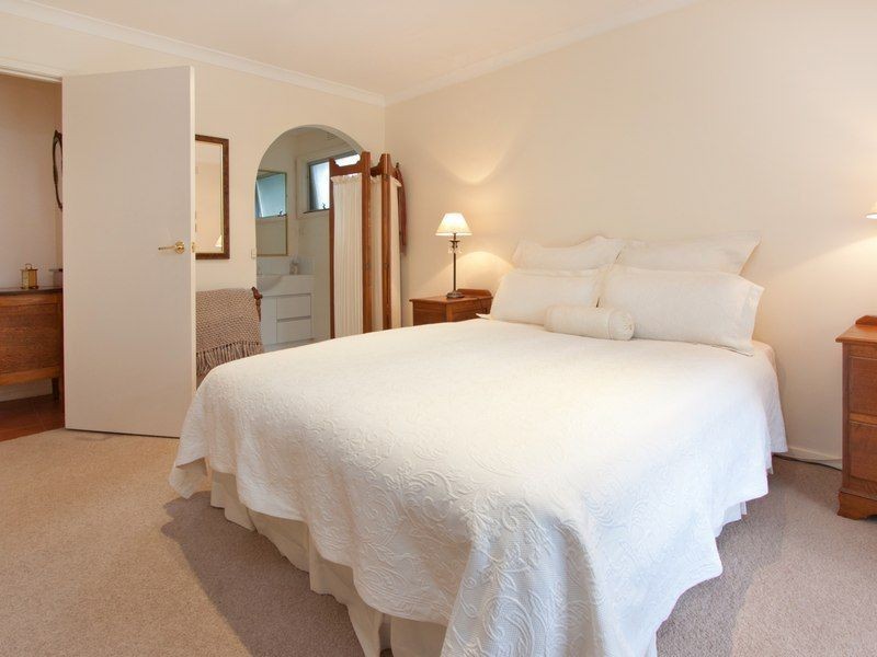 34 Bellbird Road, Mount Eliza VIC 3930