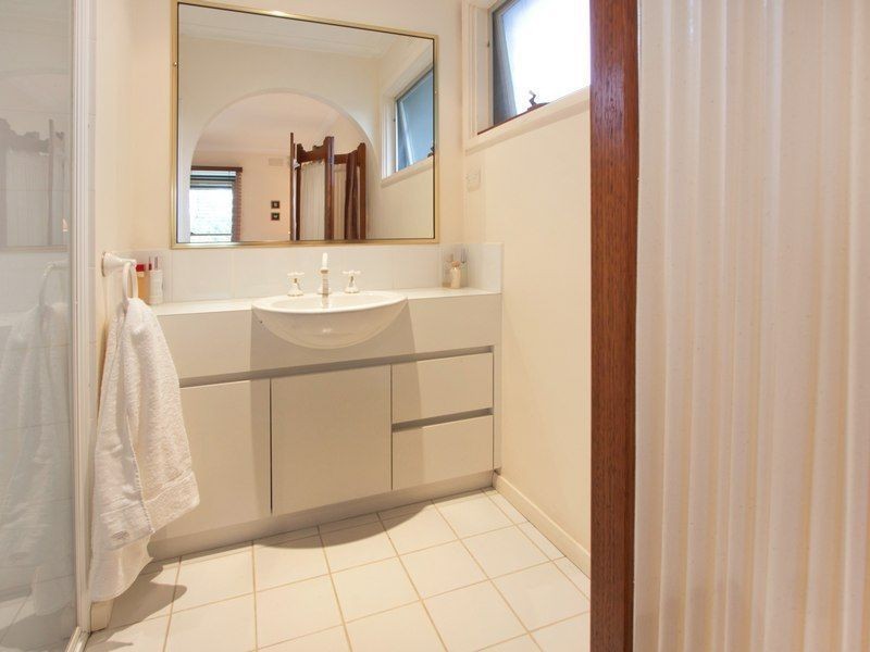 34 Bellbird Road, Mount Eliza VIC 3930