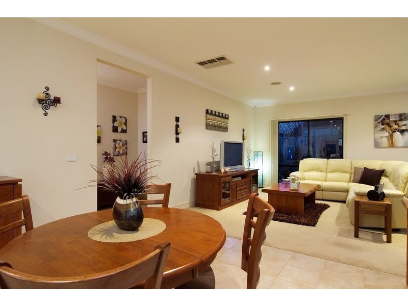 27 Coney Hurst Crescent, Mornington VIC 3931