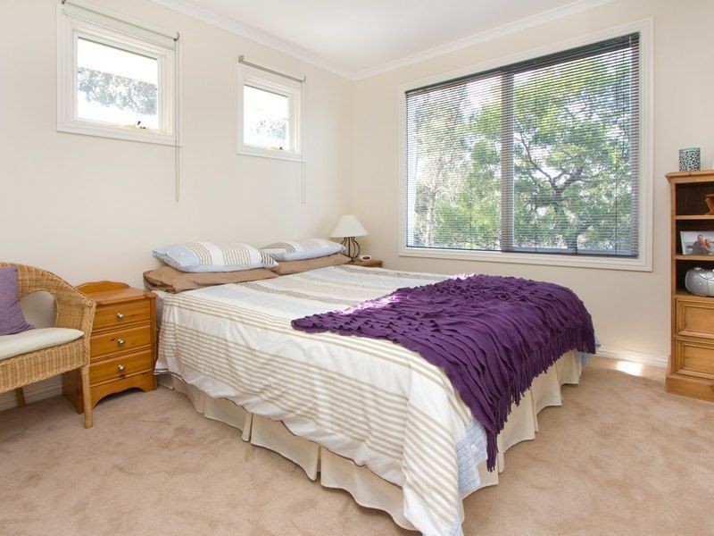 38 Eumeralla Grove, Mount Eliza VIC 3930