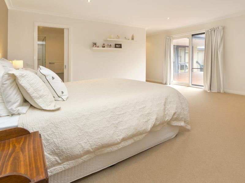 6 Burnell Street, Mount Eliza VIC 3930