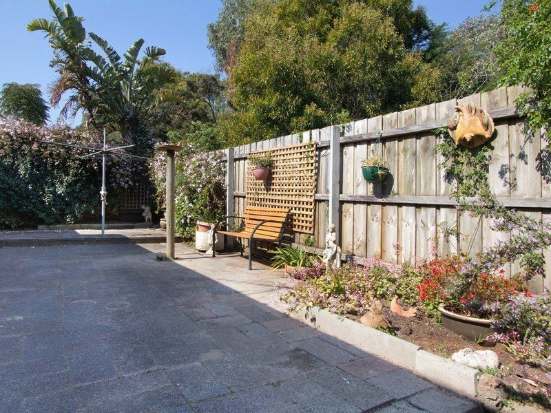 5/2 Coonara Avenue, Mount Eliza VIC 3930