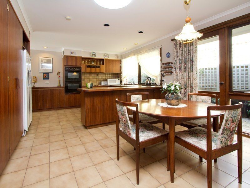 75 Kunyung Road, Mount Eliza VIC 3930