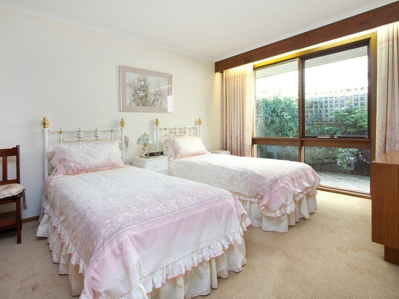 75 Kunyung Road, Mount Eliza VIC 3930