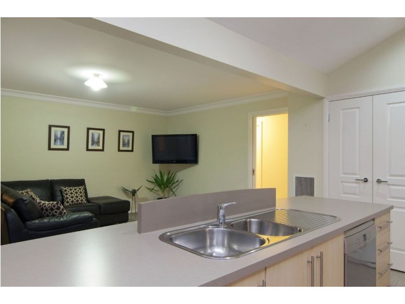 115 St Mitchell Circuit, Mornington VIC 3931