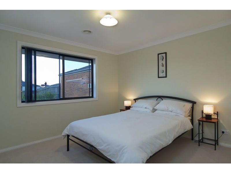 115 St Mitchell Circuit, Mornington VIC 3931