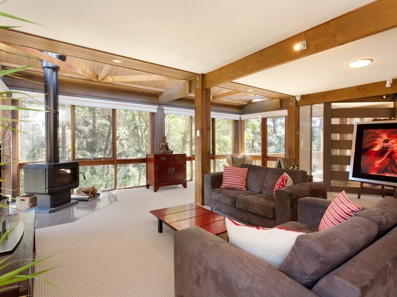 126 Baden Powell Drive, Mount Eliza VIC 3930