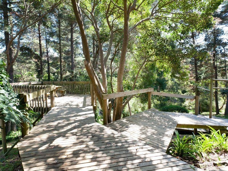 126 Baden Powell Drive, Mount Eliza VIC 3930