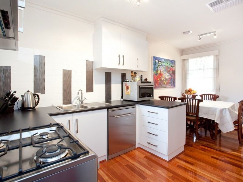 1/165 Mt Eliza Way, Mount Eliza VIC 3930