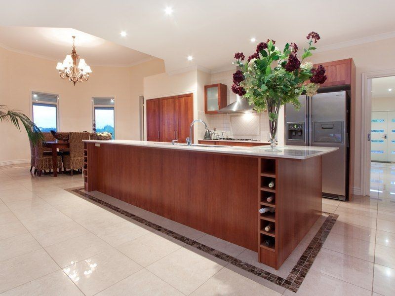 198 Moorooduc Highway, Mount Eliza VIC 3930