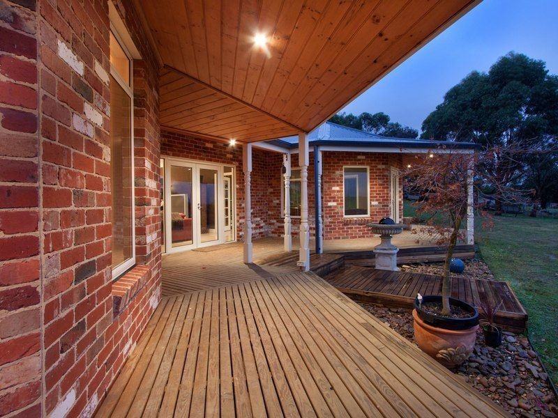 198 Moorooduc Highway, Mount Eliza VIC 3930