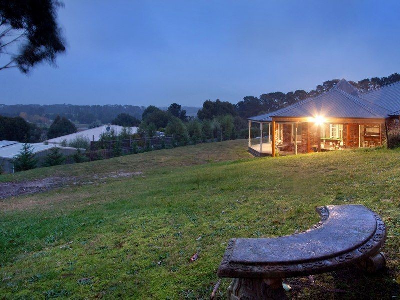 198 Moorooduc Highway, Mount Eliza VIC 3930