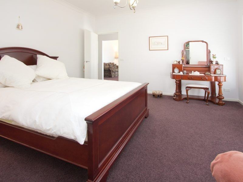 18 Kerry Avenue, Mount Martha VIC 3934