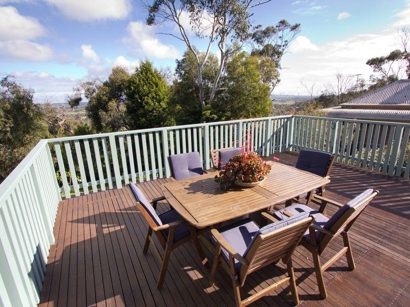 96 Banool Crescent, Mount Eliza VIC 3930