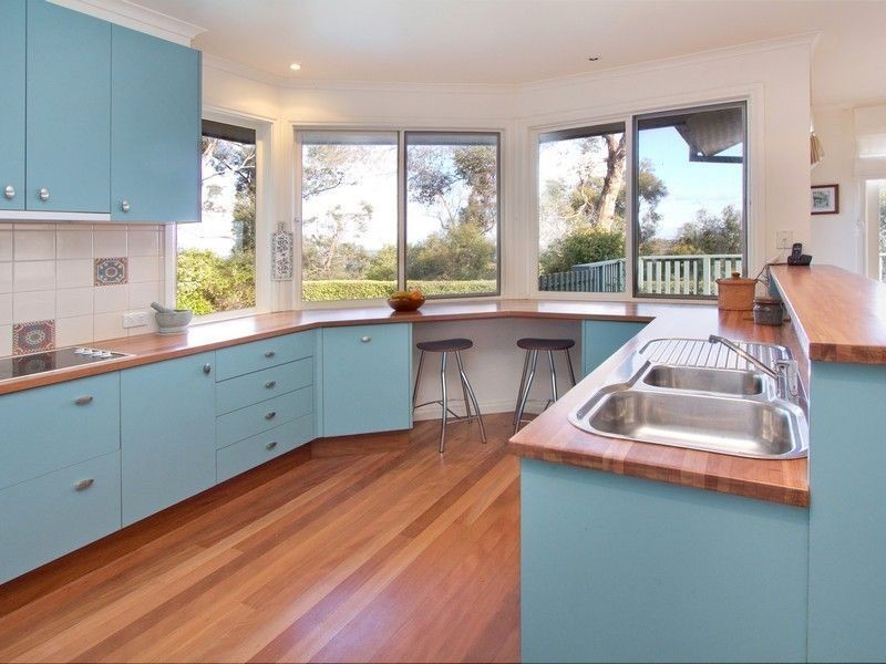 96 Banool Crescent, Mount Eliza VIC 3930