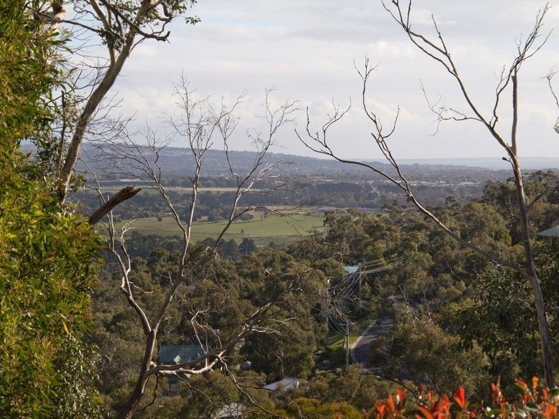 96 Banool Crescent, Mount Eliza VIC 3930