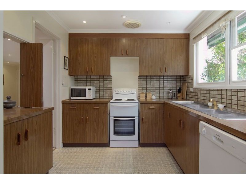 1/143 Mt Eliza Way, Mount Eliza VIC 3930