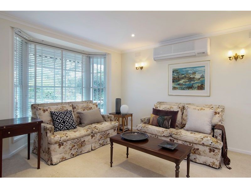 1/143 Mt Eliza Way, Mount Eliza VIC 3930