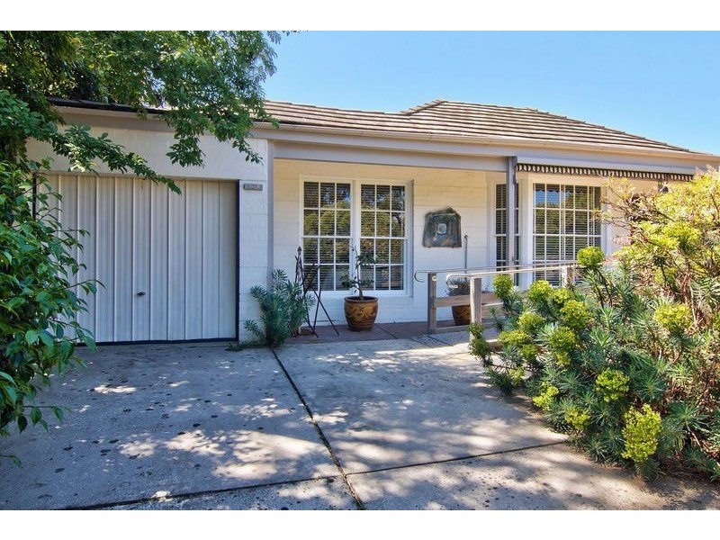 1/143 Mt Eliza Way, Mount Eliza VIC 3930