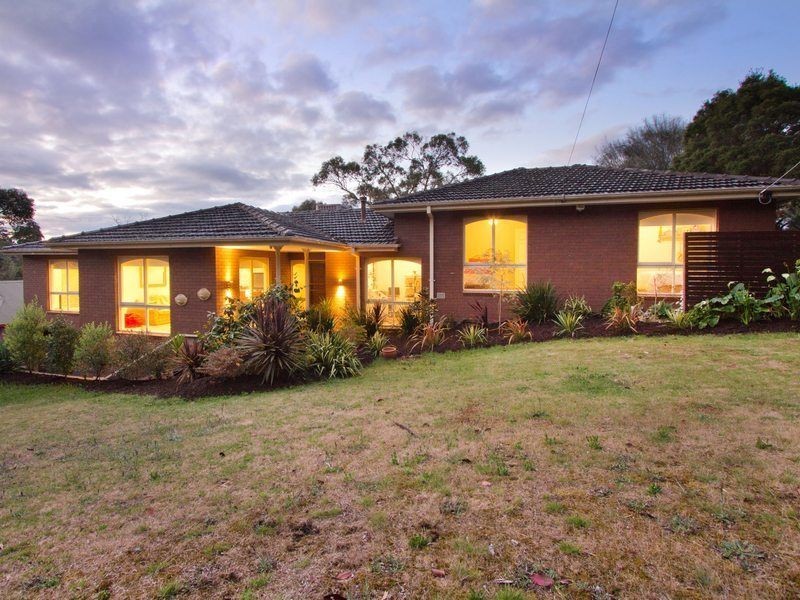 39 Davis Drive, Mount Eliza VIC 3930