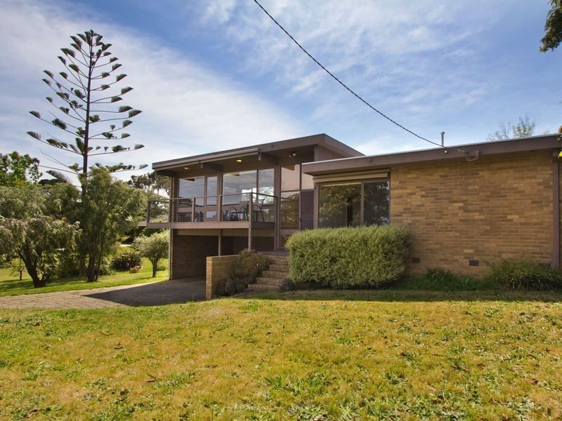 81 Kunyung Road, Mount Eliza VIC 3930