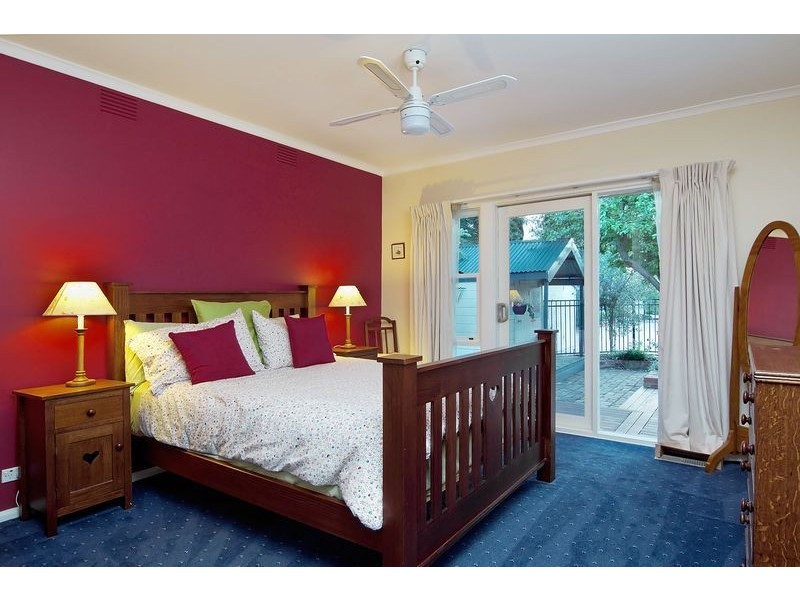 24 Barmah Street, Mount Eliza VIC 3930