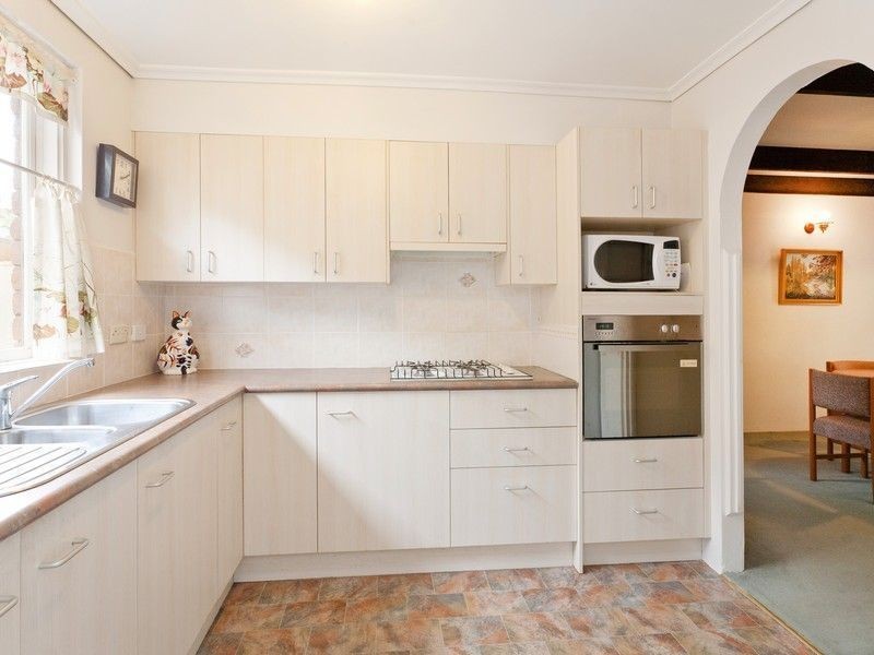 1/22 Coonara Avenue, Mount Eliza VIC 3930