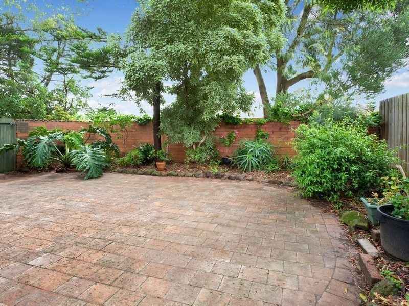 1/22 Coonara Avenue, Mount Eliza VIC 3930